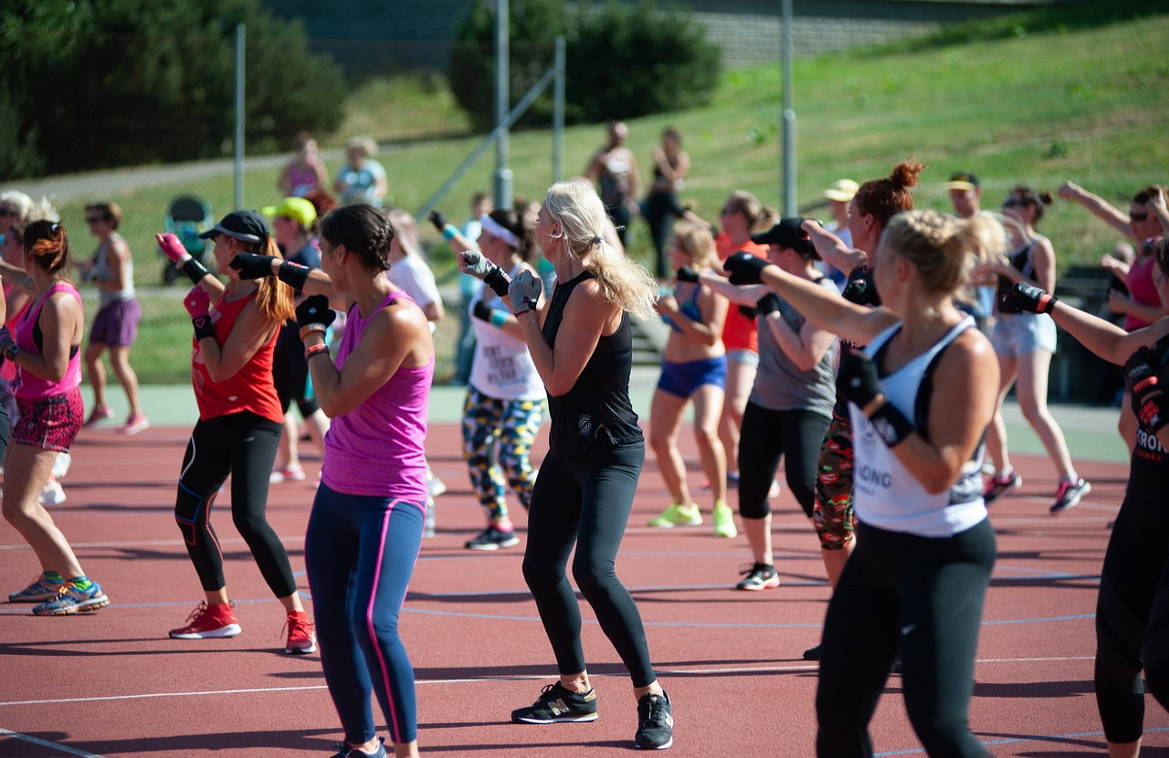 zumba-gba6456b97_1280